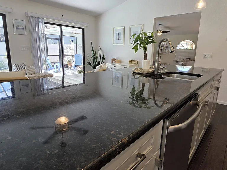 2474 Islander Ct — Photo 16