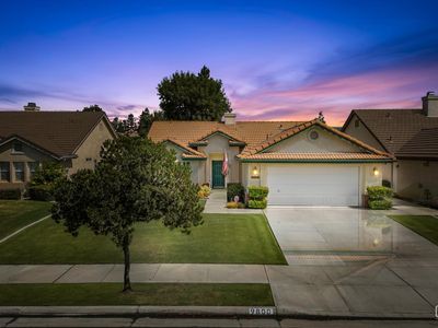 9800 Cinderella Ave, Bakersfield, CA, 93311
