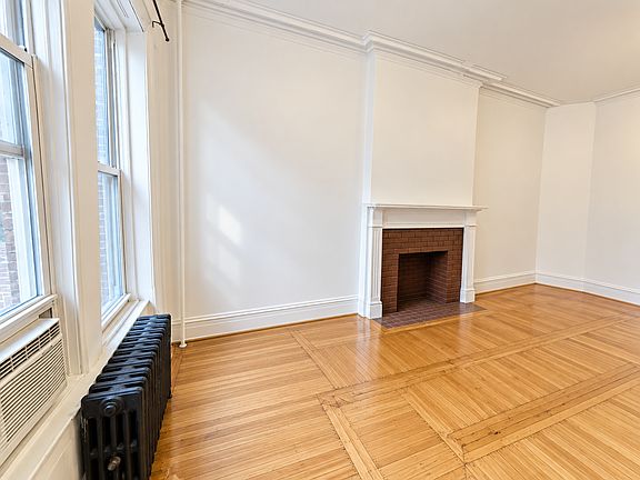 4th image of 91 Joralemon St #3R