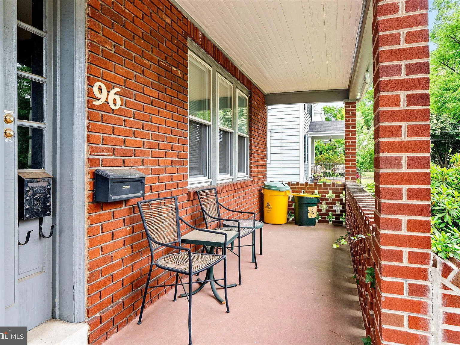 2 bed, 1000 sqft, $3,450 — Photo 4