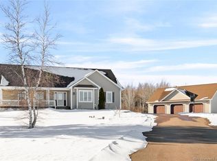 15 Oak Farm St, Moncton, NB E1H0C3