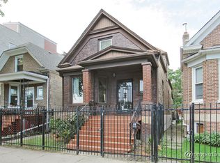 2462 N Linden Pl #1, Chicago, IL 60647