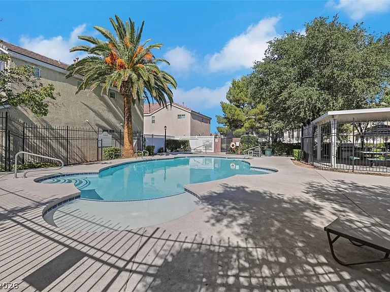 7987 Home Light St — Photo 40