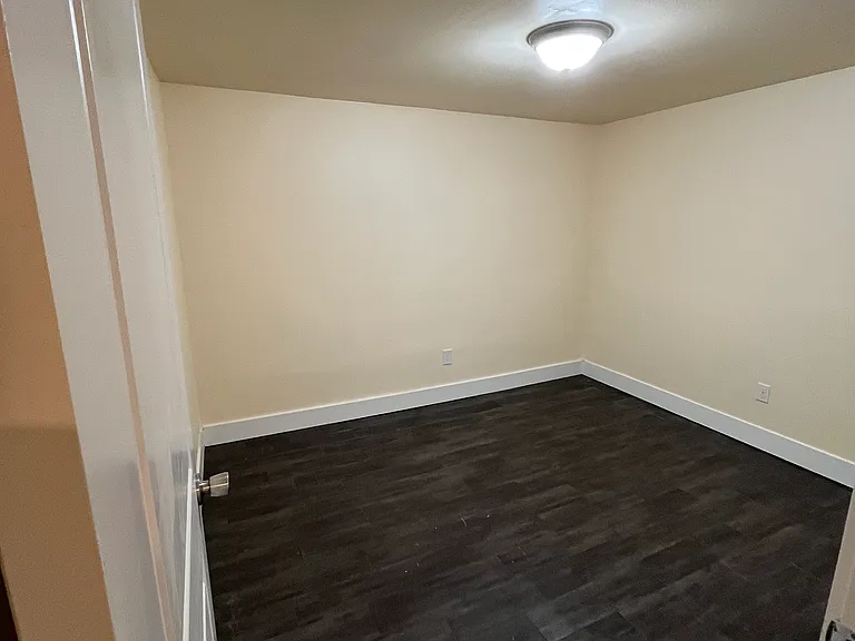 5306 S Fletcher St — Photo 7