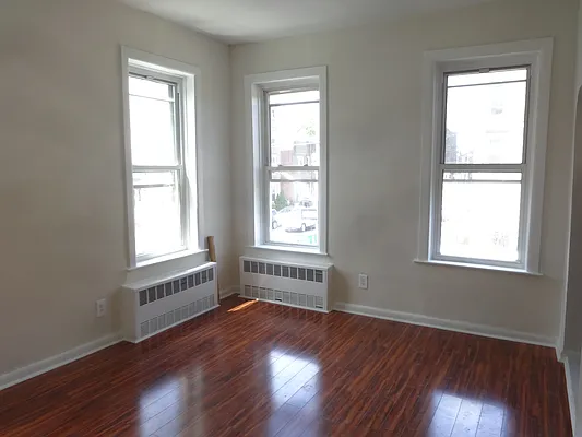Rented by Blue Egg Realty Corp | media 13