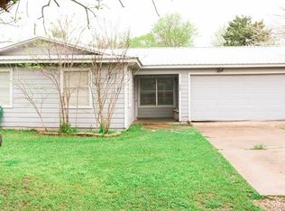 409 College St, Lone Oak, TX 75453