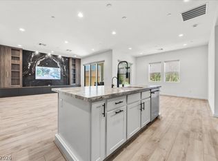 8971 Coastal Oaks St, Las Vegas, NV 89166