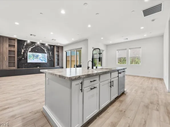 8971 Coastal Oaks St, Las Vegas, NV 89166
