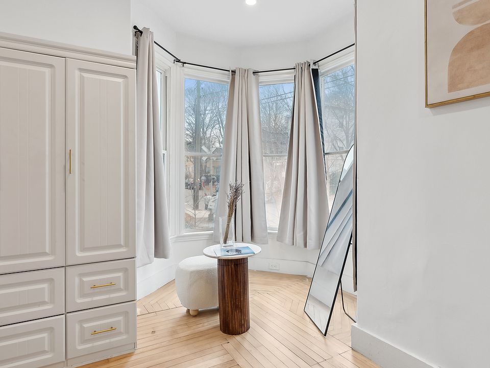 1st image of 34 Revere St #1