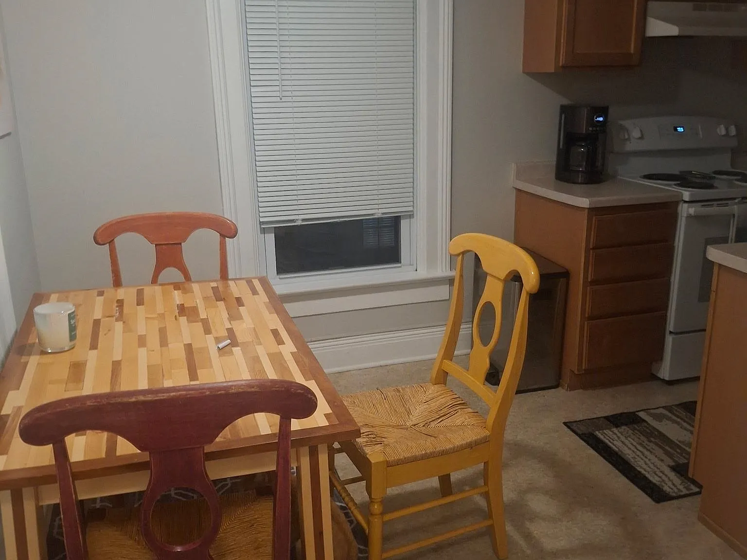 2 bed, 1.0 bath, 928 sqft, $1,295 — Photo 3