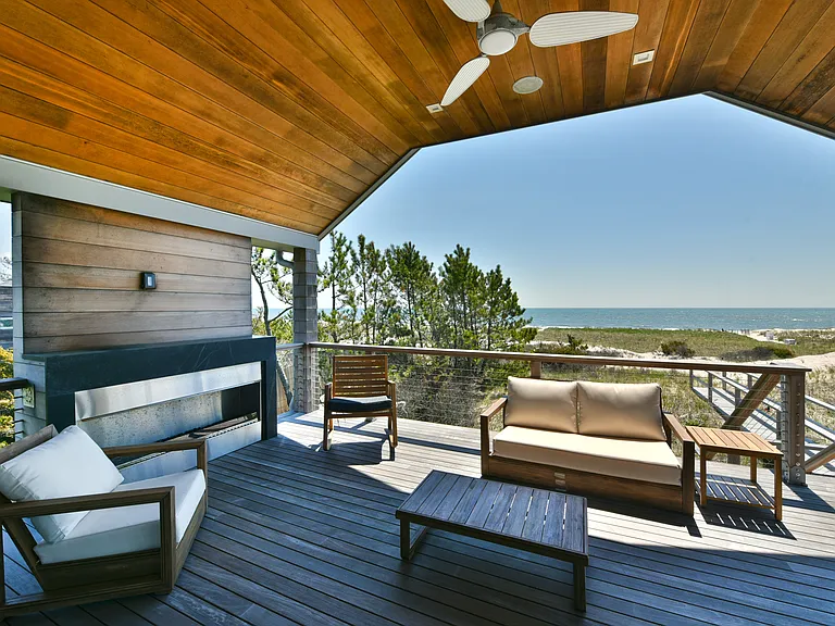 451 Dune Rd — Photo 33