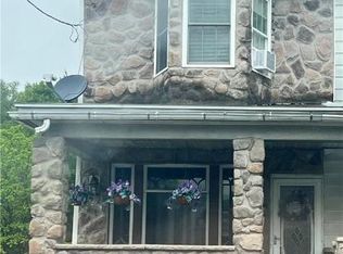 111 W Water St, Coaldale, PA 18218