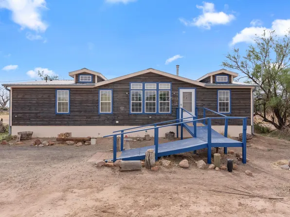 1243 Sunflower Ct, Belen, NM 87002