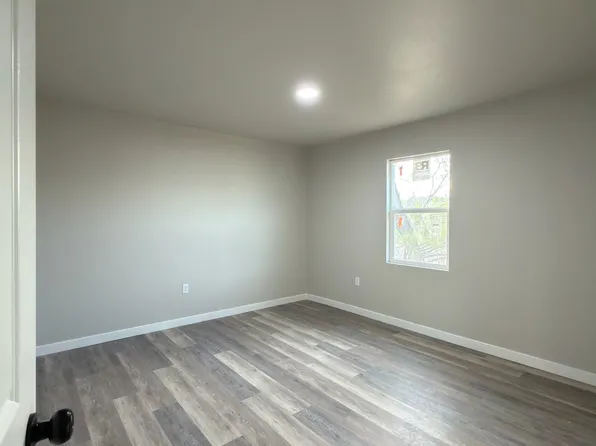 793 Calle Progreso Rd, Eagle Pass, TX