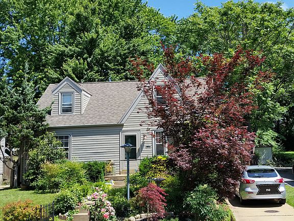 3rd image of 8629 Olden Ave