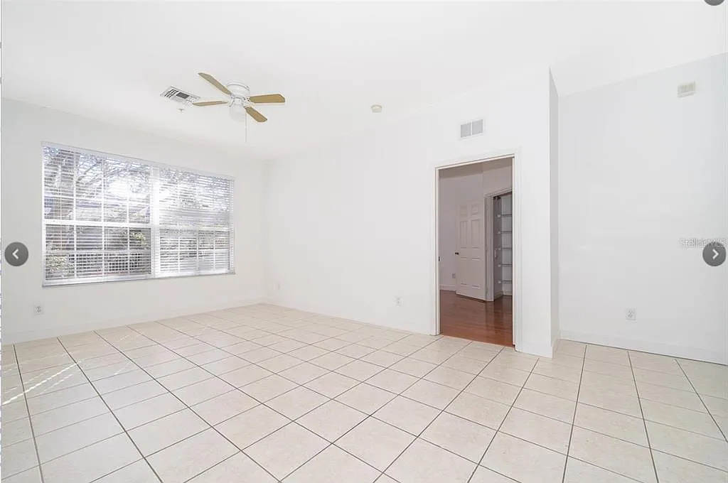 2 bed, 2.0 bath, 1050 sqft, $1,599 — Photo 3