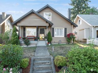 3588 E F St, Tacoma, WA
