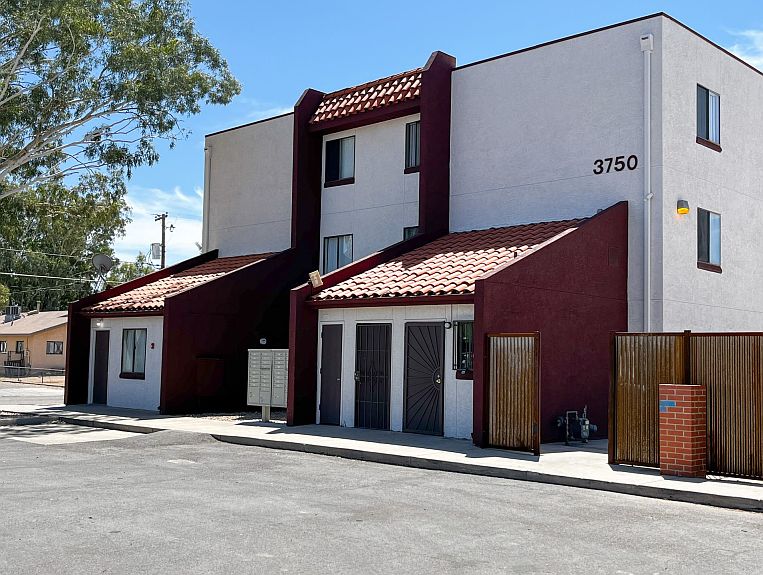 1st image of 3750 E Monte Vista Dr APT 310