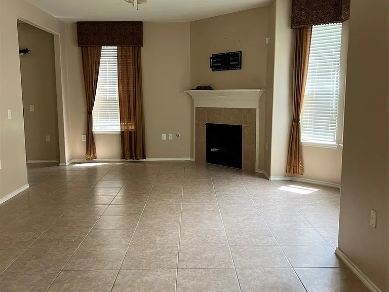 13600 Breton Ridge St #24F — Photo 2