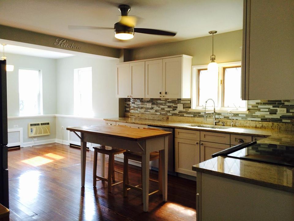 Bright Kitchen with Breakfast Nook