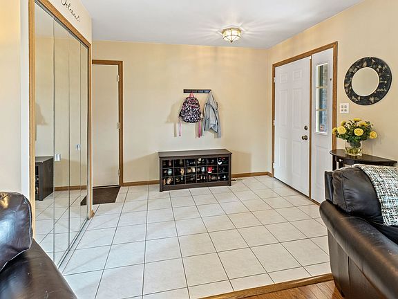 3rd image of 5136 W 133rd St