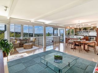 3843 Sunswept Dr, Studio City, CA 91604