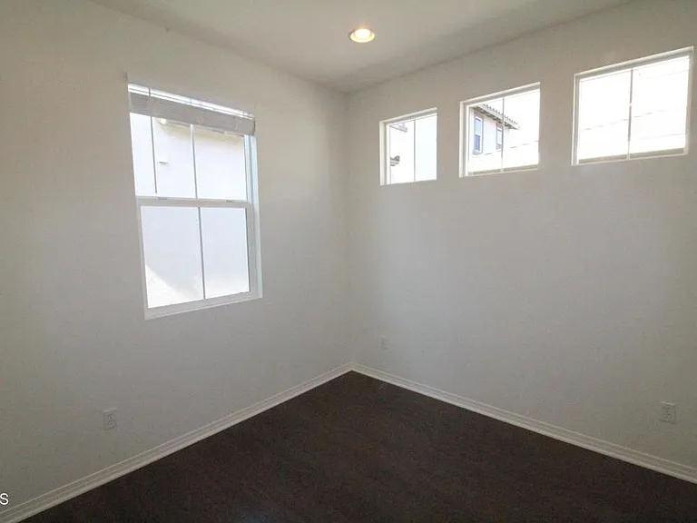 3139 Lisbon Ln — Photo 21