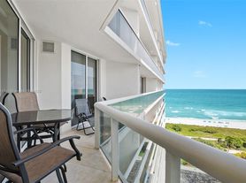 9559 Collins Ave