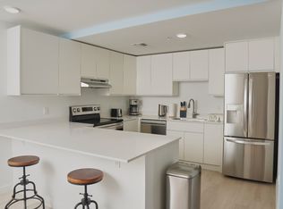 2201 Polk St #206, Hollywood, FL 33020