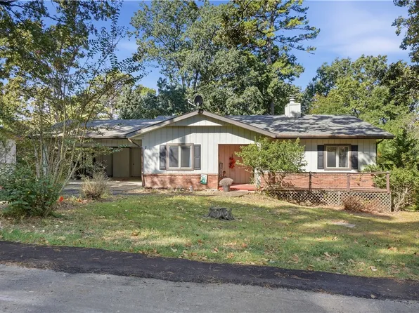 7 Grisham Ln, Bella Vista, AR 72715