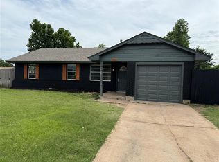 900 NW 1st St, Moore, OK 73160
