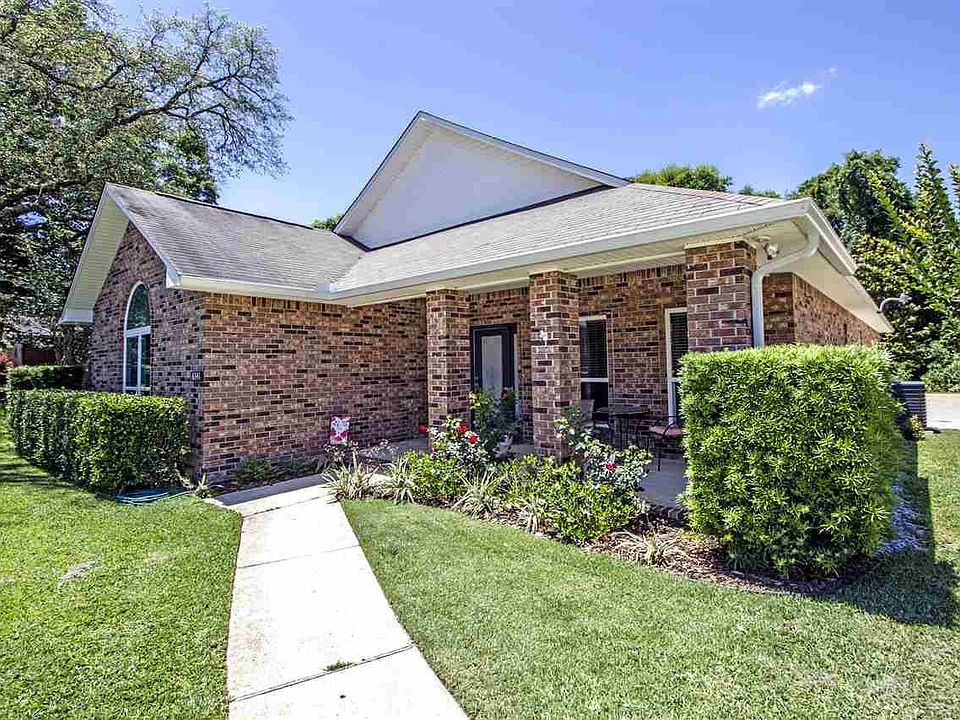 1st image of 6341 Summer Lakes Ln
