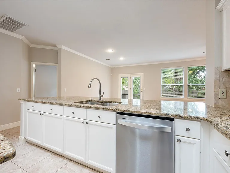 11619 Sonoma Dr — Photo 18