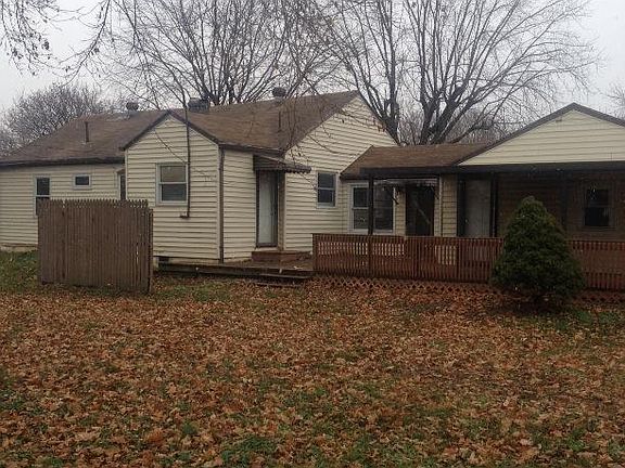 2nd image of 237 Elverne Ave