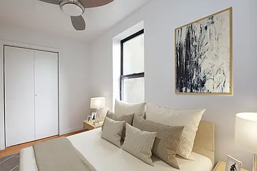 Rented by R New York