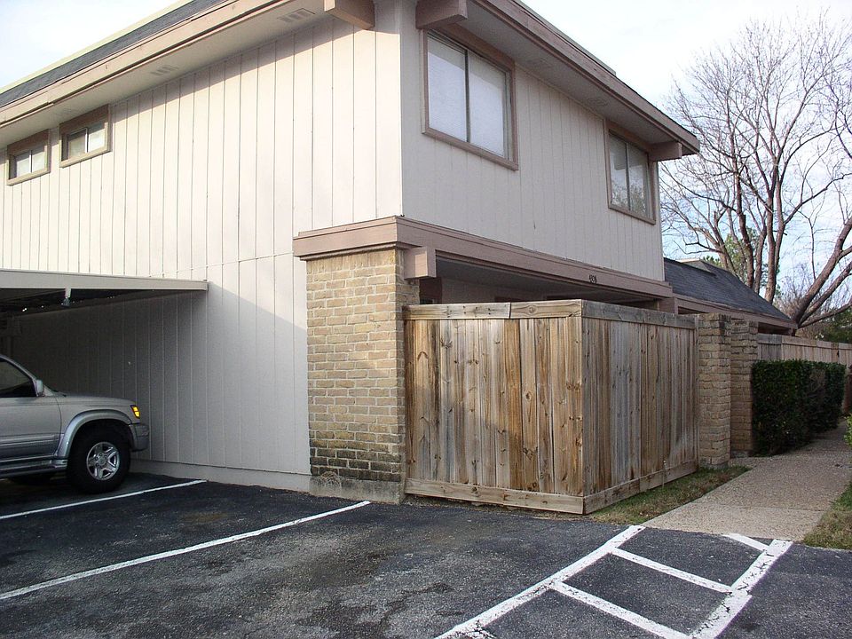 Private Carport Near-by