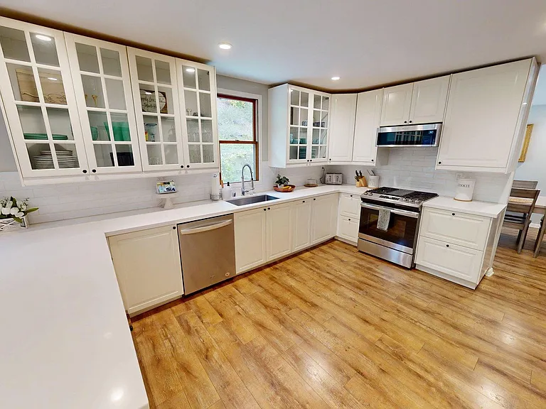 30621 Sandtrap Dr — Photo 14