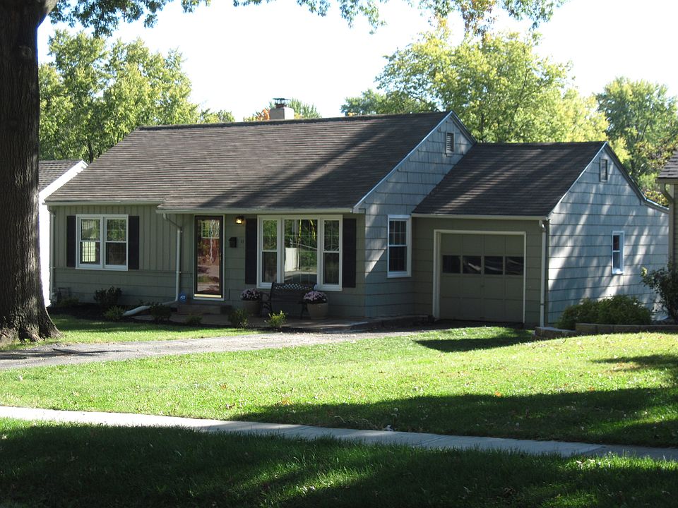 1st image of 11 W 89th St