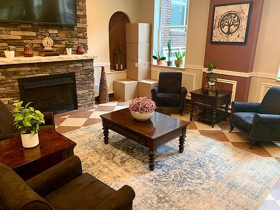 3rd image of 243 S 49th St #206F
