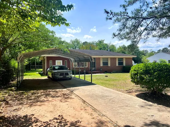 921 Inverness Rd, Albany, GA 31705
