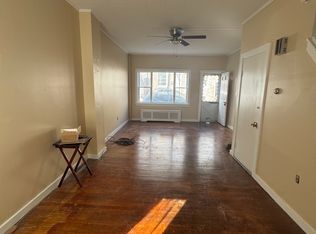 328 Miller St, Reading, PA 19602