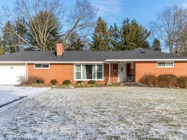 150 Emmet Dr, Beaver Falls, PA 15010