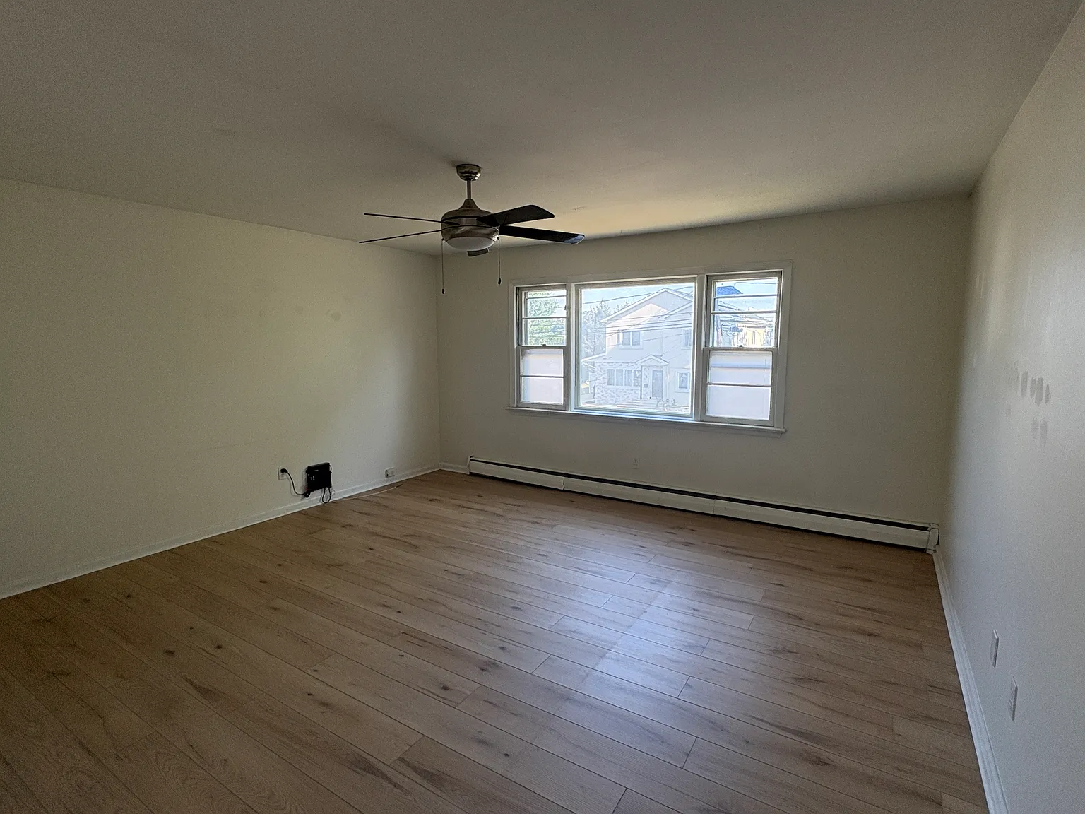2 bed, $2,200 — Photo 4