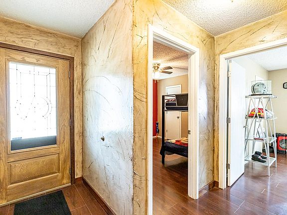 4th image of 2028 Longhorn Dr