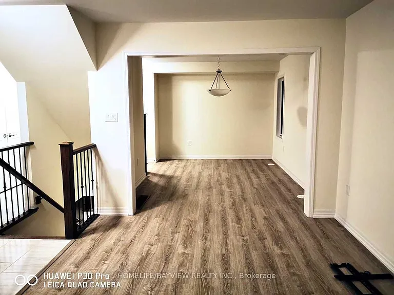 132 Christopher Rd — Photo 2