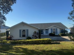 318 Sirena Dr, Lake Placid, FL 33852