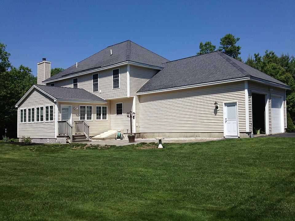 2nd image of 35 Mulberry Ln
