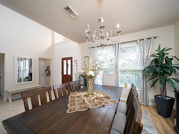 4th image of 6110 Royal Hollow Ln