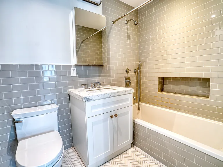 43 W 27th St #7R — Photo 7