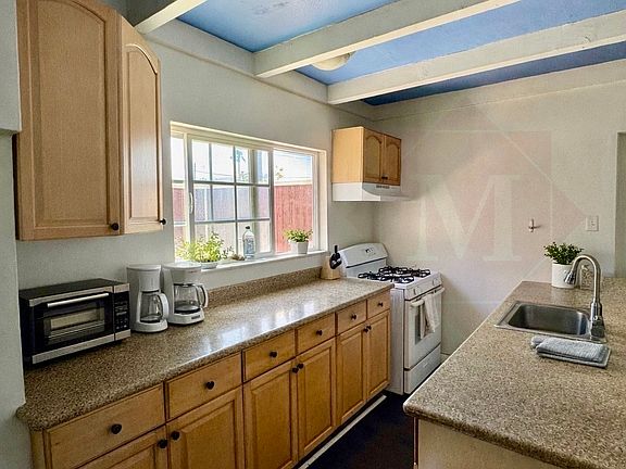 2nd image of 948 Camino Del Sur #101